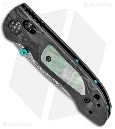 Benchmade 698-181 Foray Gold Class AXIS Lock Knife Marbled CF (3.2" Damasteel) 4 Benchmade 698-181 Foray Gold Class AXIS Lock Knife Marbled CF (3.2" Damasteel) - Image 2