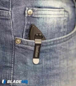 Kershaw Launch 1 Automatic Knife Blue Aluminum (3.4" BlackWash) 7100BLUBW 12 Kershaw Launch 1 Automatic Knife Blue Aluminum (3.4" BlackWash) 7100BLUBW -Knife Sale Shop Kershaw Launch 1 Automatic Knife Black Aluminum BlackWash 7100BW BHQ 27374 kp in pocket web 2